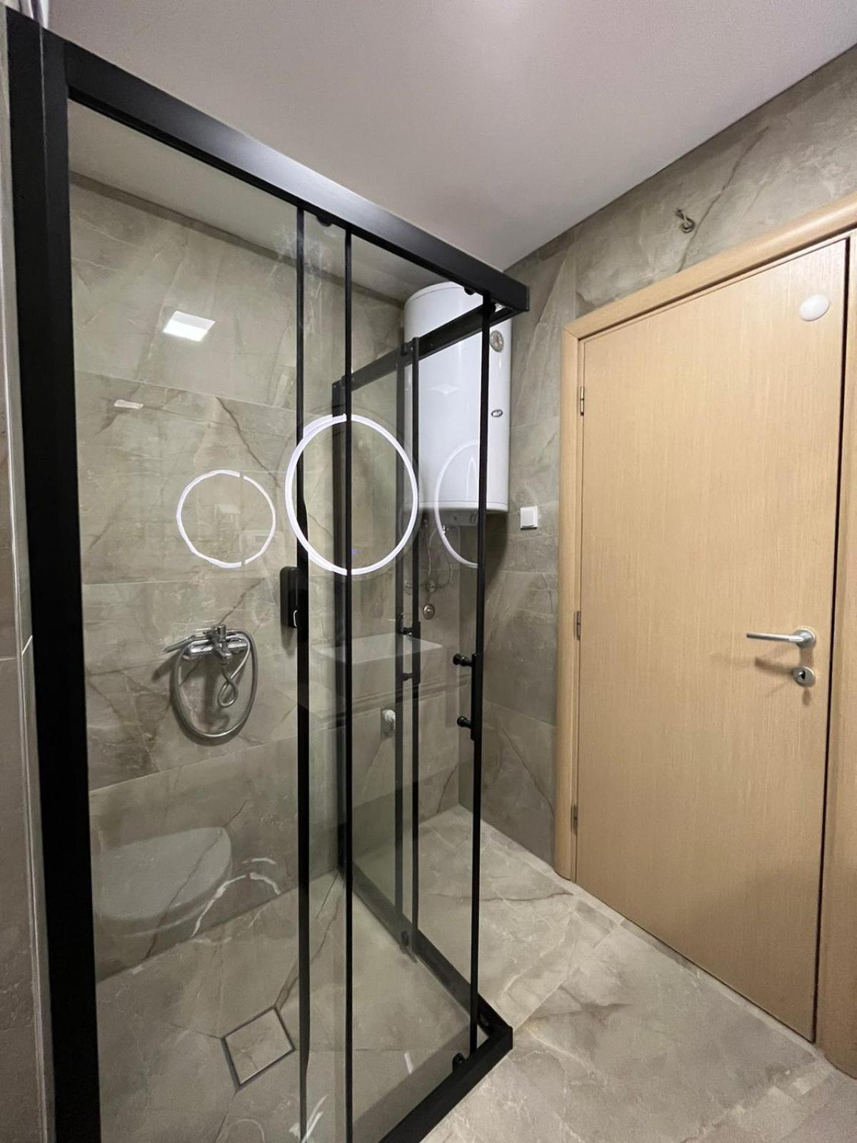 Ferienwohnung Skopje Centar Margarita Luxury Aprtment Exterior foto